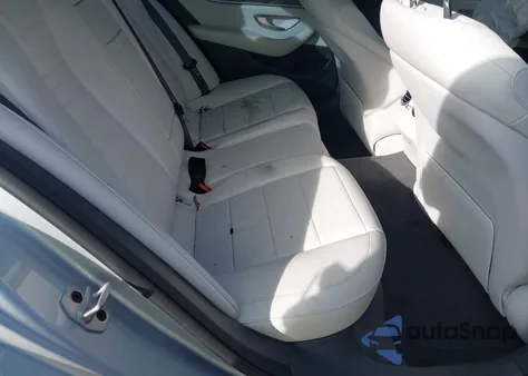 2021 Mercedes-Benz E 350 4Matic z USA, uszkodzony, nr VIN W1KZF8EB7MA969914